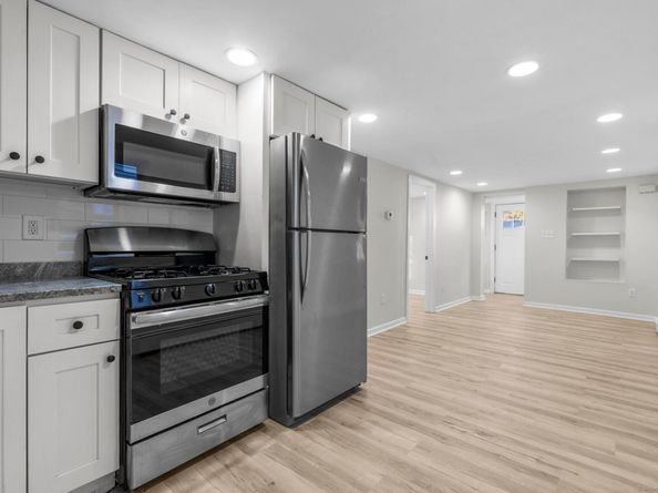 107 Dewey Street, Stratford CT 06615
