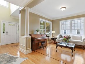 25 Country Road 25, Fairfield CT 06824
