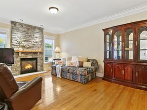 25 Country Road 25, Fairfield CT 06824