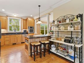 25 Country Road 25, Fairfield CT 06824