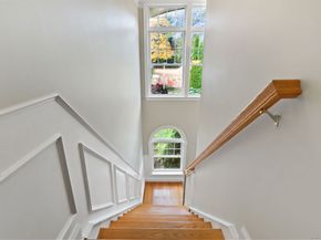 25 Country Road 25, Fairfield CT 06824
