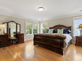 25 Country Road 25, Fairfield CT 06824