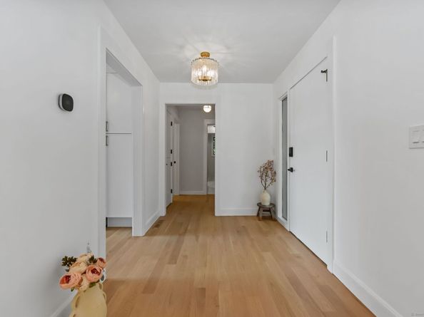 488 Commanche Lane A, Stratford CT 06614