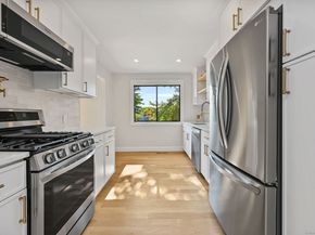 488 Commanche Lane A, Stratford CT 06614