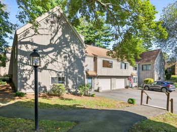 488 Commanche Lane