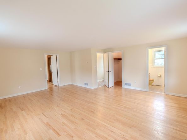 1684 North Avenue, Stratford CT 06614