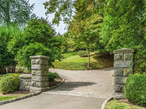 249 Greens Farms Road, Westport CT 06880