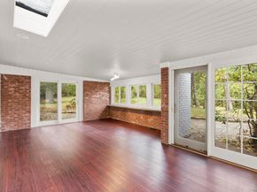 999 Monroe Turnpike, Monroe CT 06468