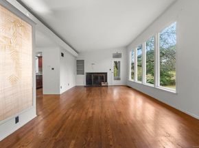 999 Monroe Turnpike, Monroe CT 06468