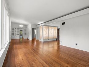 999 Monroe Turnpike, Monroe CT 06468