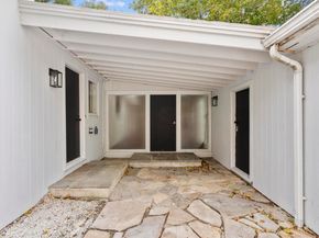 999 Monroe Turnpike, Monroe CT 06468