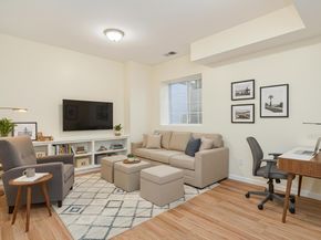 92 Woodcrest Lane 92, Danbury CT 06810