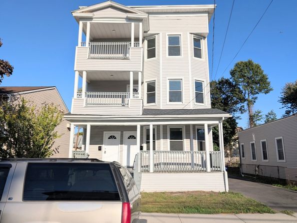 54 6th Street, Bridgeport CT 06607