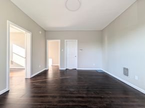 54 6th Street, Bridgeport CT 06607