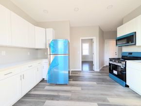 54 6th Street, Bridgeport CT 06607