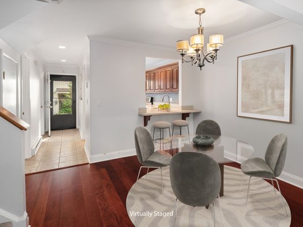 19 Woodway Road APT 14, Stamford CT 06907