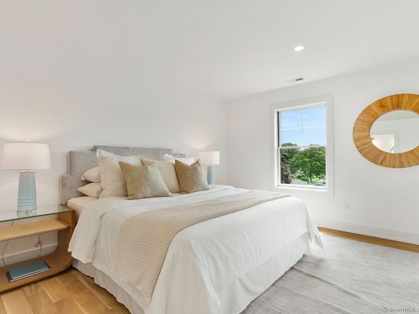 345 Reef Road B6, Fairfield CT 06824
