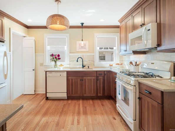 3 Wallace Avenue, Norwalk CT 06855