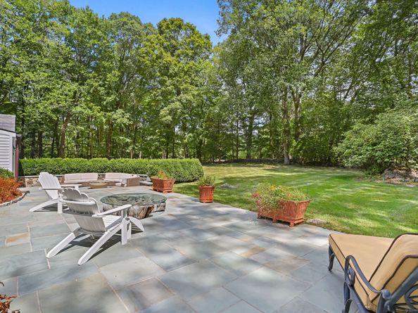 342 Mayapple Road, Stamford CT 06903