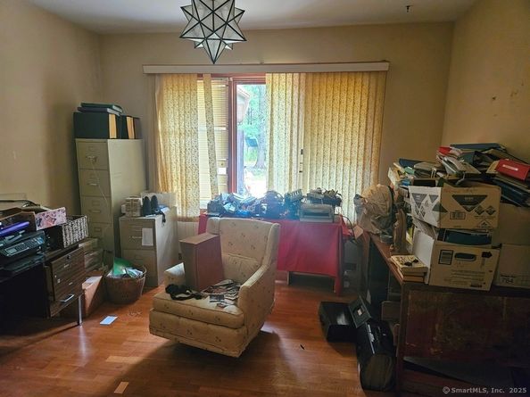 138 Merrimac Drive, Trumbull CT 06611