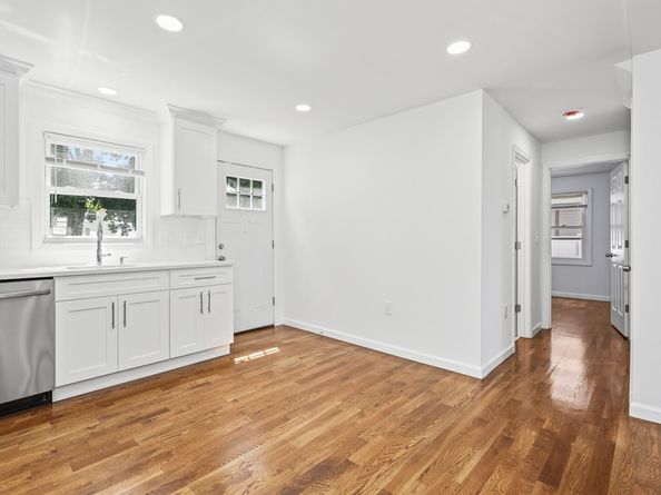 405 Ruth Street, Bridgeport CT 06606