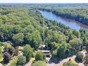 41 Blue Ridge Drive, Trumbull CT 06611