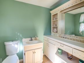 5 Random Road, Fairfield CT 06825