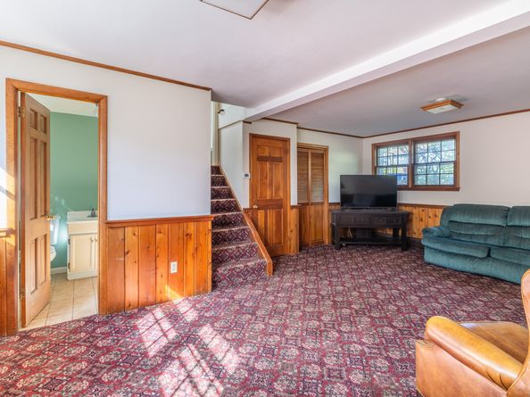 5 Random Road, Fairfield CT 06825