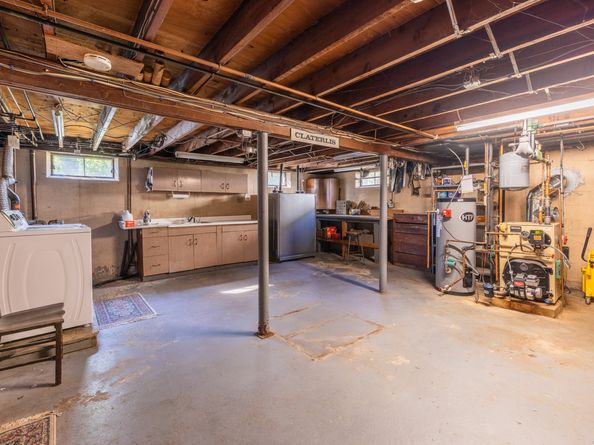 5 Random Road, Fairfield CT 06825