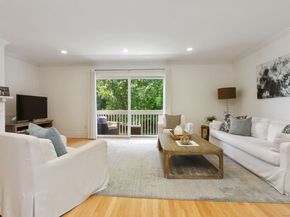 61 Seaview Avenue APT 70, Stamford CT 06902