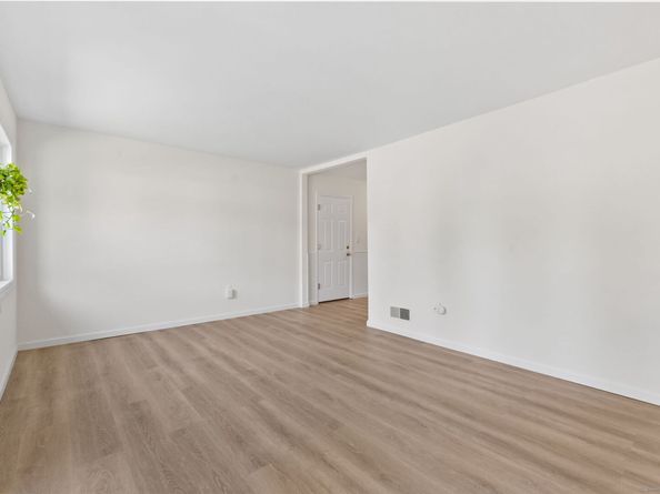 19 Corn Cake Lane, Stamford CT 06905