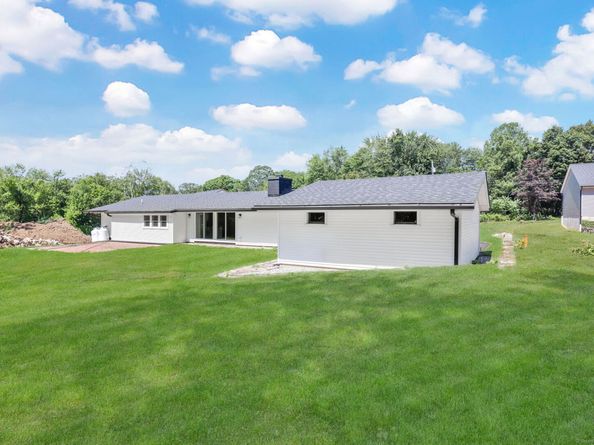55 Harvest Ridge Road, Stratford CT 06614