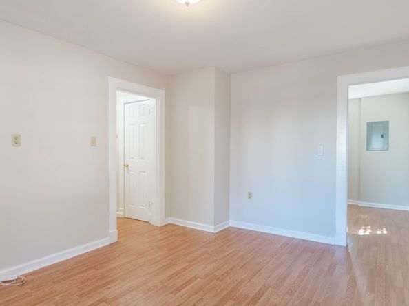 221 Alsace Street, Bridgeport CT 06604