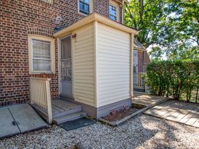 221 Alsace Street, Bridgeport CT 06604