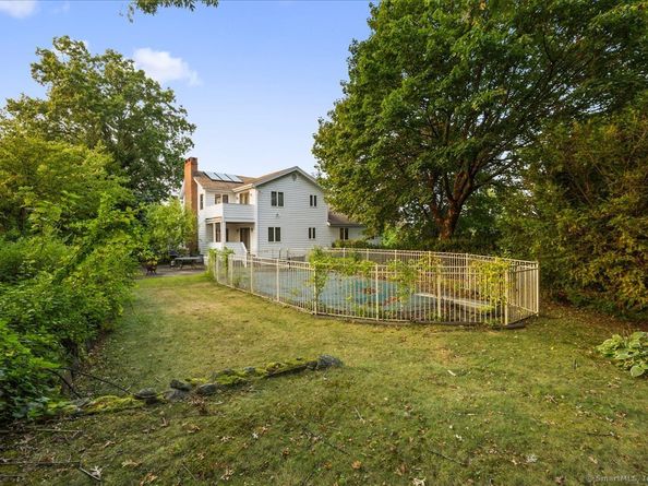 18 Jenny Jenks Road, Norwalk CT 06851