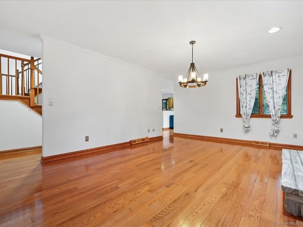 18 Jenny Jenks Road, Norwalk CT 06851