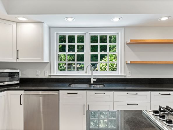 38 Davis Hill Road, Weston CT 06883