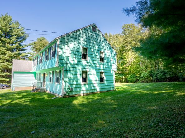 124 Bagburn Road, Monroe CT 06468