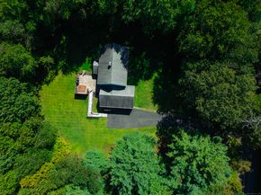 124 Bagburn Road, Monroe CT 06468