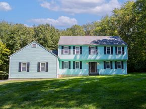 124 Bagburn Road, Monroe CT 06468