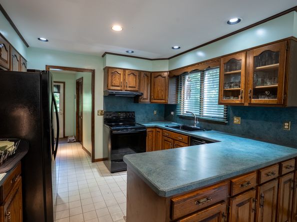 124 Bagburn Road, Monroe CT 06468