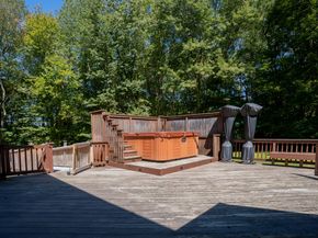 124 Bagburn Road, Monroe CT 06468