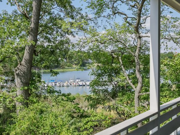 12 Outer Road, Norwalk CT 06854