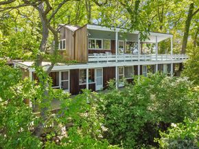 12 Outer Road, Norwalk CT 06854