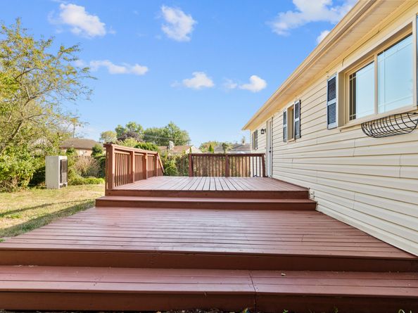 70 Guzzi Drive, Stratford CT 06615