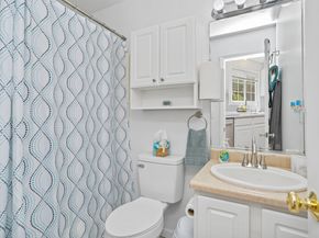 27 W Main Street APT 11, Norwalk CT 06851