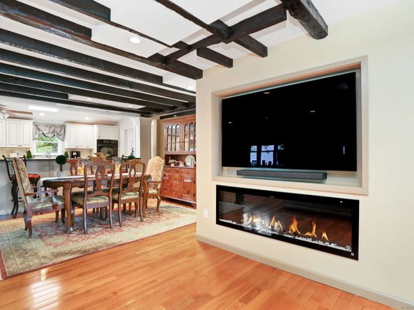 2 High Rise Road, Danbury CT 06811