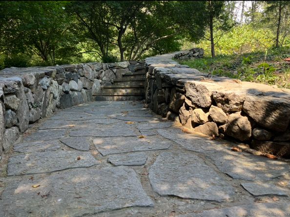 58 Old Rock Lane, Norwalk CT 06850