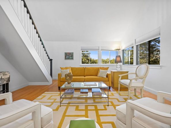 171 Rowayton Woods Drive 171, Norwalk CT 06854