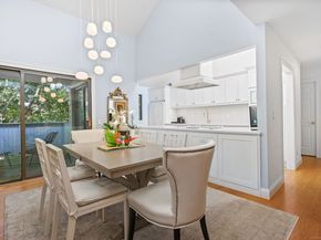 171 Rowayton Woods Drive 171, Norwalk CT 06854